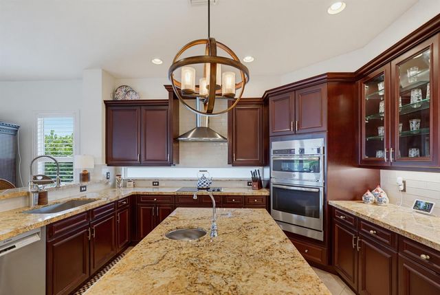 731 Edgebrook Lane, Royal Palm Beach, FL 33411