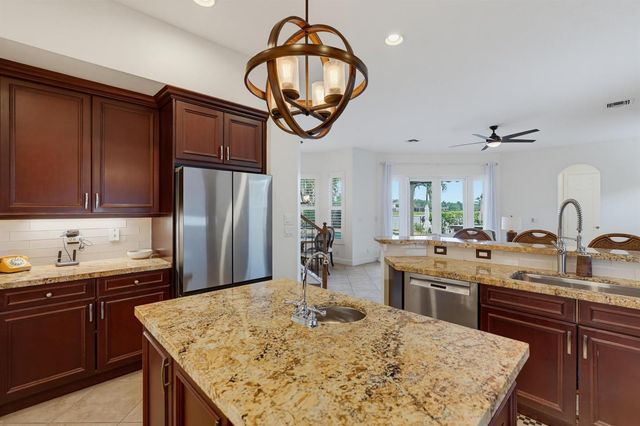 731 Edgebrook Lane, Royal Palm Beach, FL 33411