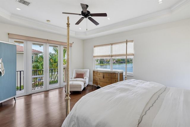 731 Edgebrook Lane, Royal Palm Beach, FL 33411