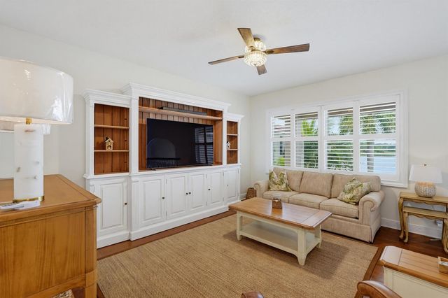 731 Edgebrook Lane, Royal Palm Beach, FL 33411