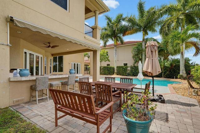 731 Edgebrook Lane, Royal Palm Beach, FL 33411