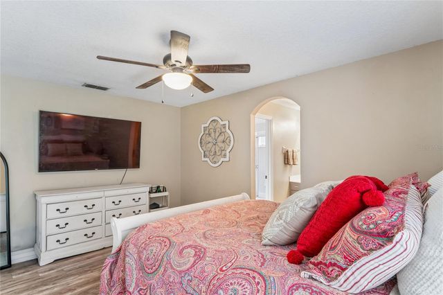 10447 GRANNING LANE, New Port Richey, FL 34654