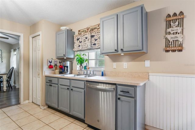 10447 GRANNING LANE, New Port Richey, FL 34654