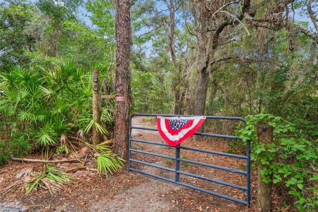 10447 GRANNING LANE, New Port Richey, FL 34654