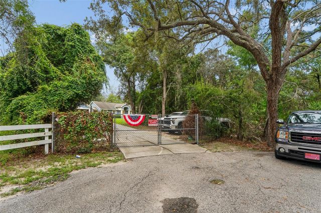 10447 GRANNING LANE, New Port Richey, FL 34654