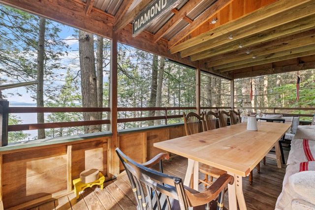 4 Diamond Island, Gilford, NH 03249