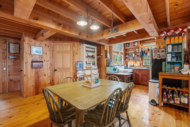 4 Diamond Island, Gilford, NH 03249