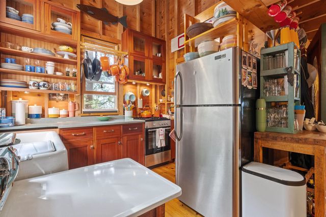 4 Diamond Island, Gilford, NH 03249