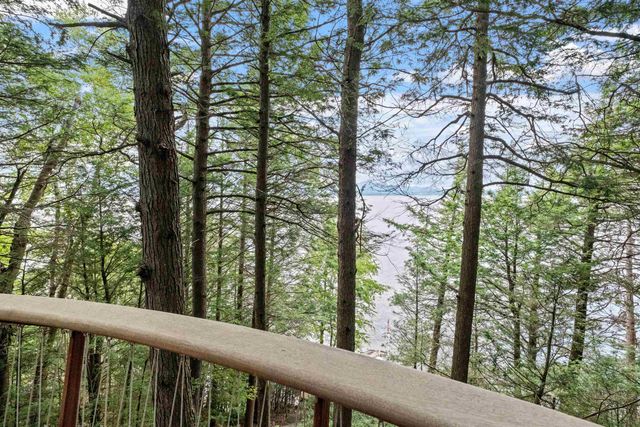 4 Diamond Island, Gilford, NH 03249