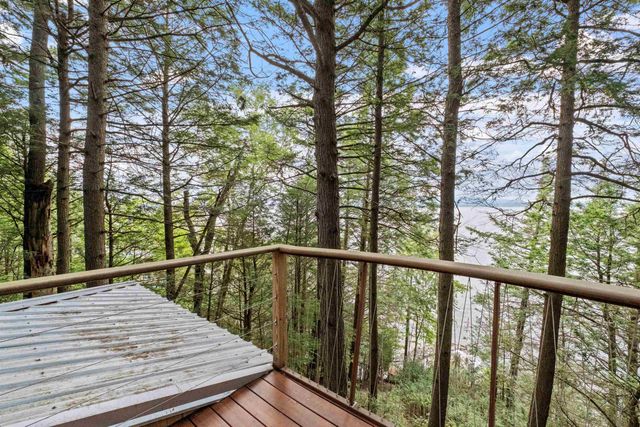 4 Diamond Island, Gilford, NH 03249