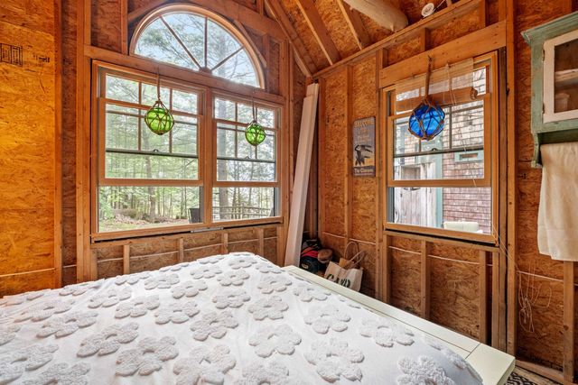 4 Diamond Island, Gilford, NH 03249