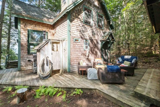4 Diamond Island, Gilford, NH 03249