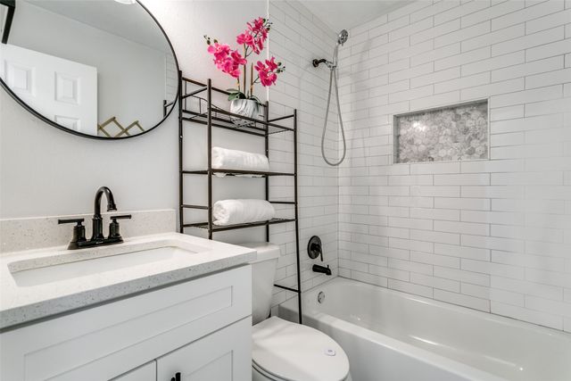 5709 Shipp Drive, Watauga, TX 76148