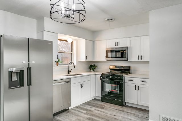 5709 Shipp Drive, Watauga, TX 76148