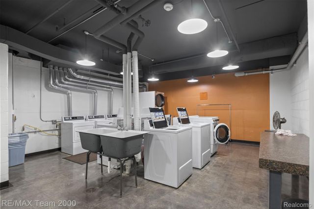 22700 GARRISON Street 1105, Dearborn, MI 48124