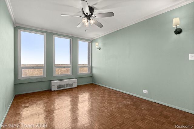 22700 GARRISON Street 1105, Dearborn, MI 48124