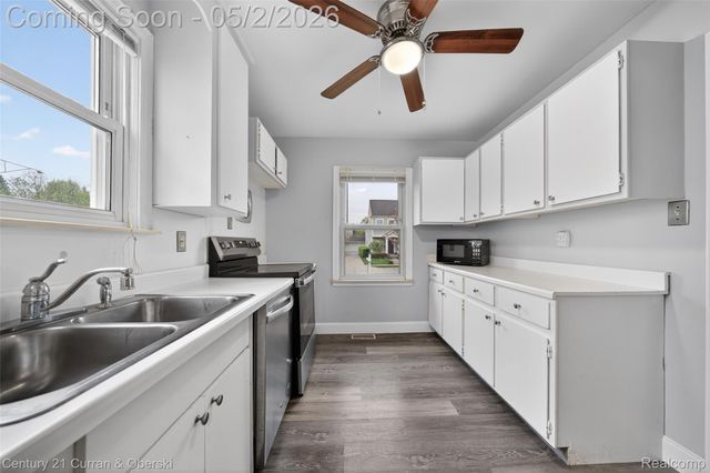 606 N Alexander Avenue, Royal Oak, MI 48067