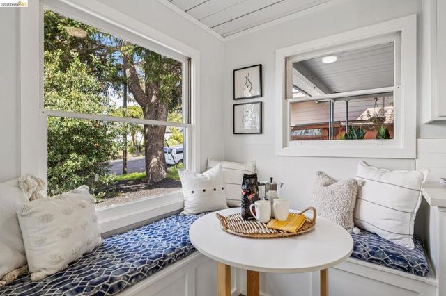 5850 Hazel Ave, Richmond, CA 94805