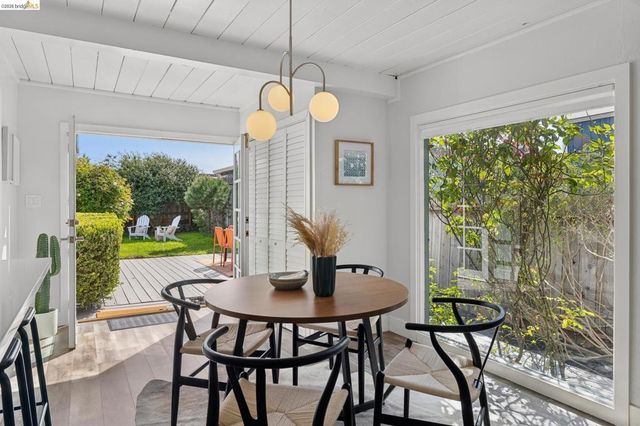 5850 Hazel Ave, Richmond, CA 94805