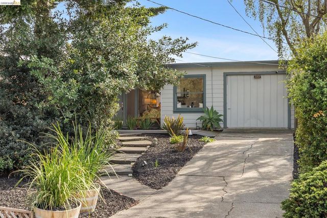 5850 Hazel Ave, Richmond, CA 94805
