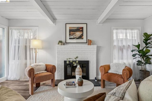 5850 Hazel Ave, Richmond, CA 94805