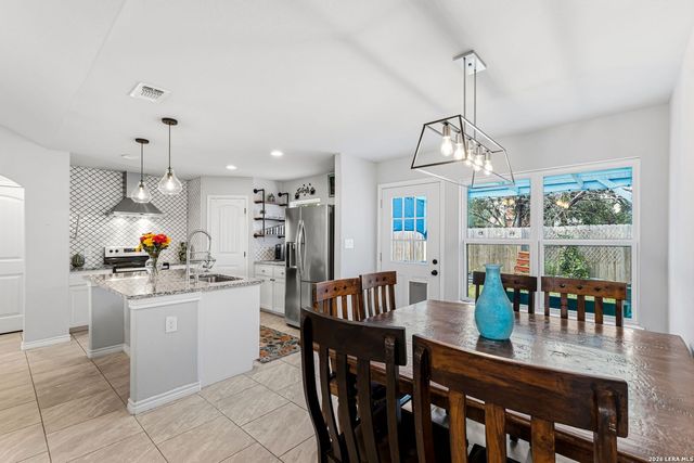 1141 High Point Ln, Spring Branch, TX 78070