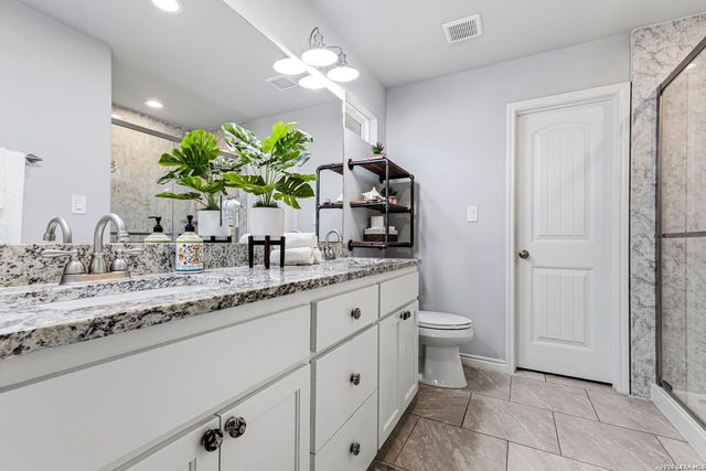 1141 High Point Ln, Spring Branch, TX 78070
