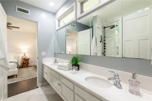 15514 High Knoll Road, Encino, CA 91436