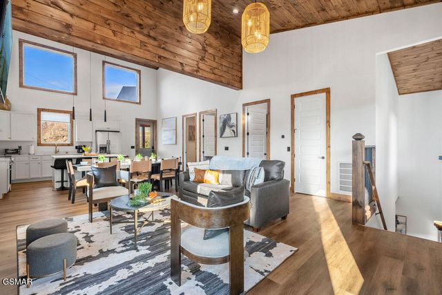 814 Davenport Road, Gatlinburg, TN 37738