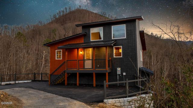 814 Davenport Road, Gatlinburg, TN 37738