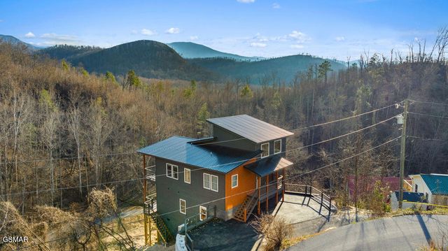 814 Davenport Road, Gatlinburg, TN 37738