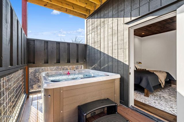 814 Davenport Road, Gatlinburg, TN 37738