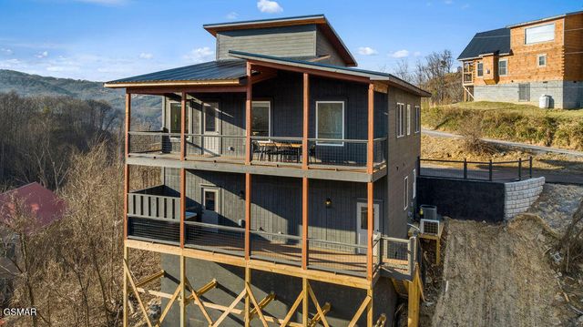 814 Davenport Road, Gatlinburg, TN 37738