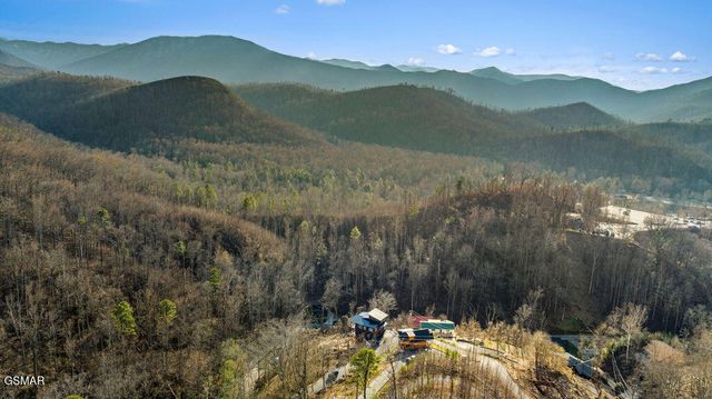 814 Davenport Road, Gatlinburg, TN 37738