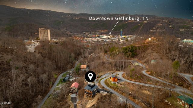 814 Davenport Road, Gatlinburg, TN 37738