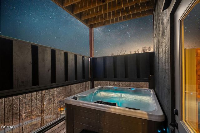 814 Davenport Road, Gatlinburg, TN 37738