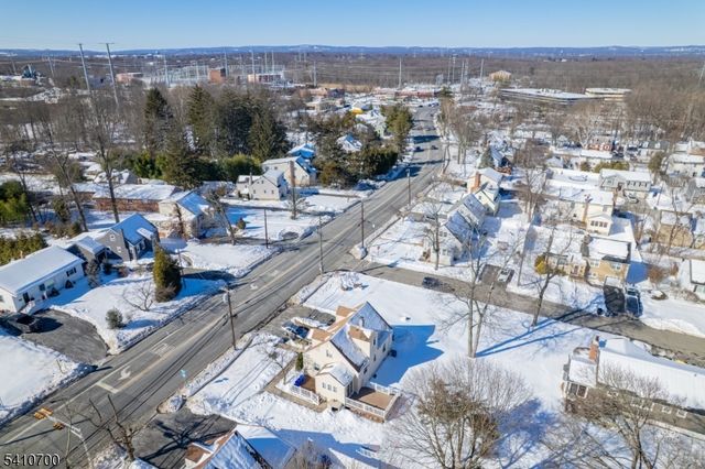 492 Eagle Rock Ave, Roseland Boro, NJ 07068