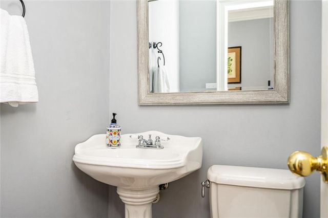 4530 Derby Lane SE, Smyrna, GA 30082
