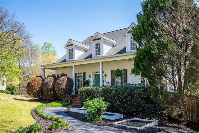 4530 Derby Lane SE, Smyrna, GA 30082