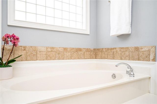 4530 Derby Lane SE, Smyrna, GA 30082