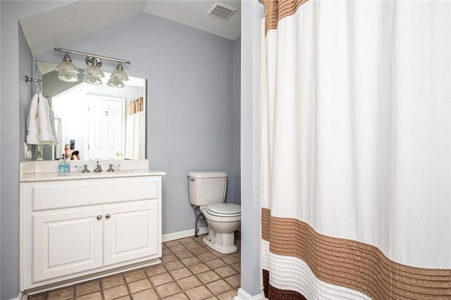 4530 Derby Lane SE, Smyrna, GA 30082