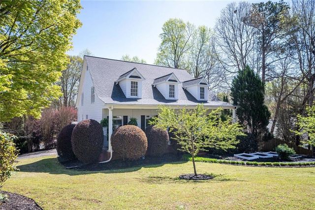 4530 Derby Lane SE, Smyrna, GA 30082