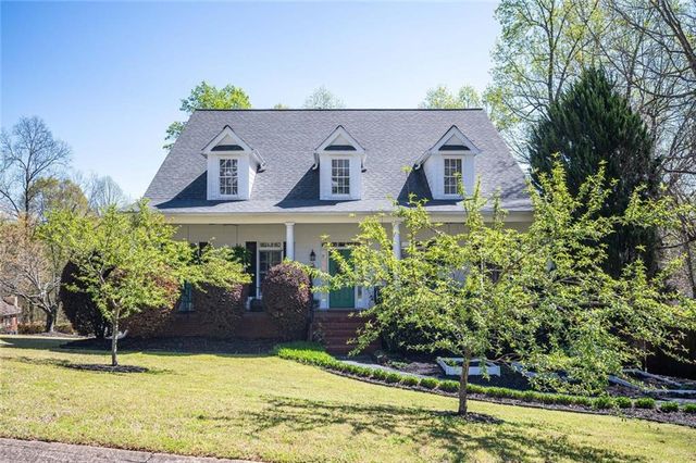 4530 Derby Lane SE, Smyrna, GA 30082