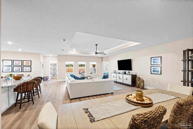 1328 Sea Grove Ct, Gulf Breeze, FL 32563