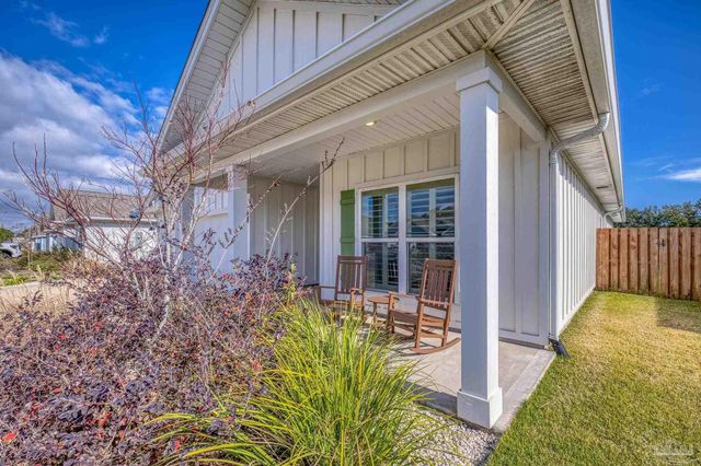 1328 Sea Grove Ct, Gulf Breeze, FL 32563