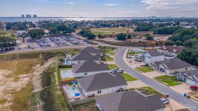 1328 Sea Grove Ct, Gulf Breeze, FL 32563