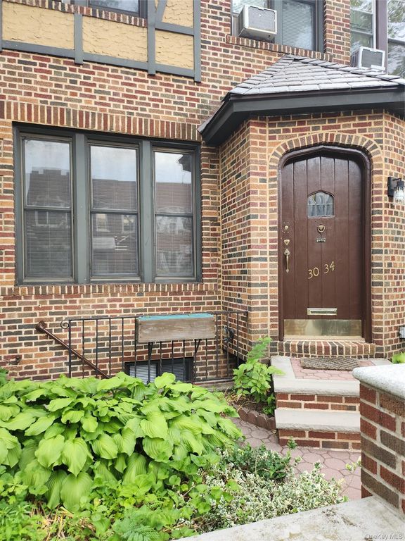 30-34 85th Street, East Elmhurst, NY 11370