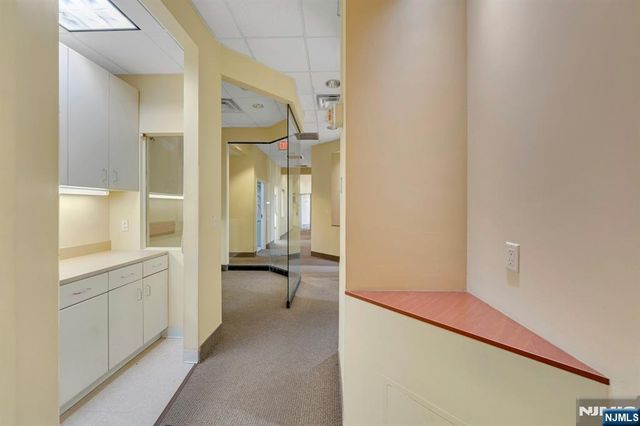 1530 Palisades Avenue Lobby Level, Fort Lee, NJ 07024