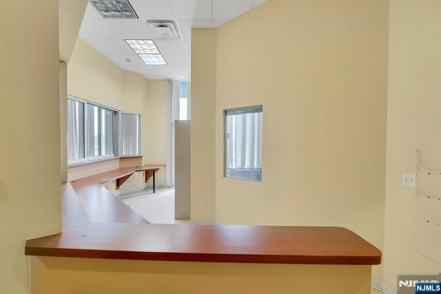 1530 Palisades Avenue Lobby Level, Fort Lee, NJ 07024