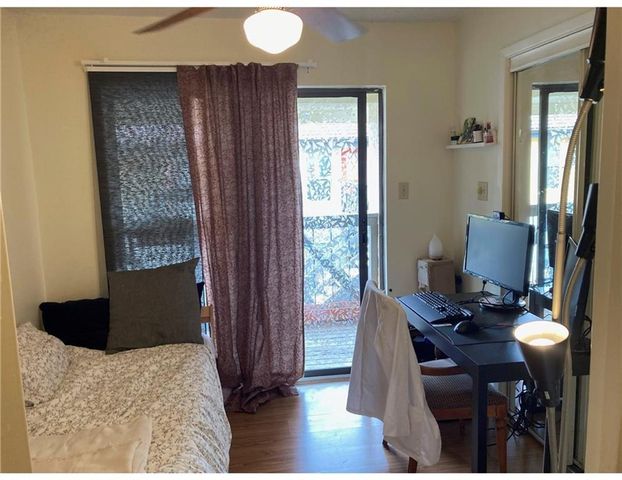 806 W 24th ST 324, Austin, TX 78705